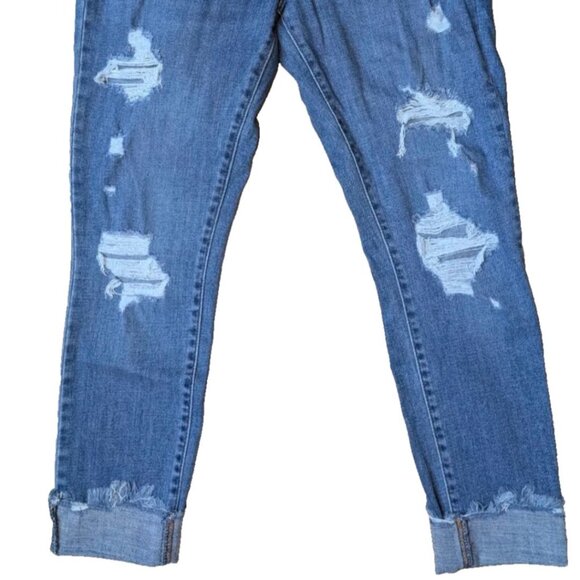 Levis 711 Skinny Distressed Capri Jeans - Size 31 - Medium Blue Wash - Picture 5 of 5
